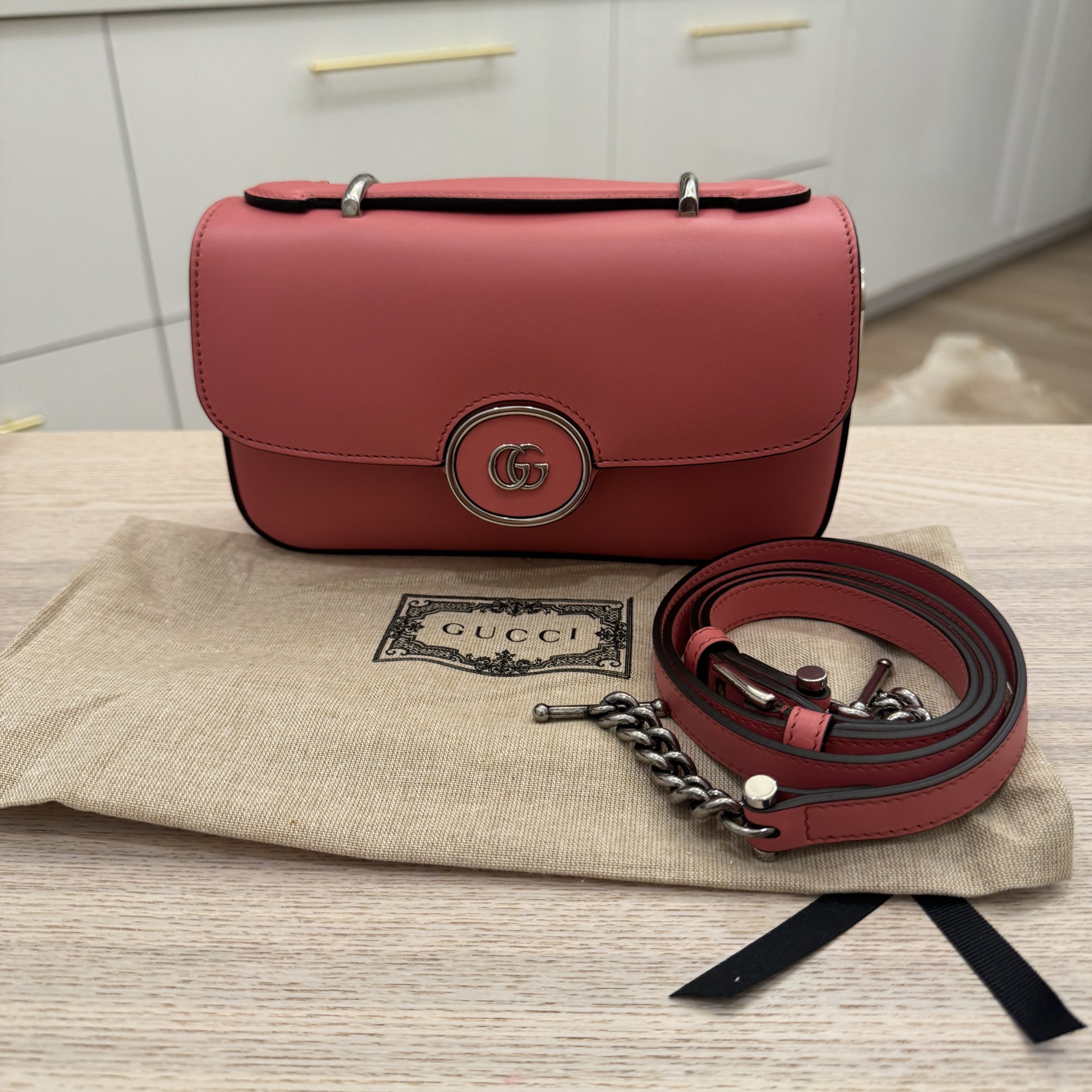 Gucci Senna Calfskin Petite GG Top Handle Shoulder Bag Pink