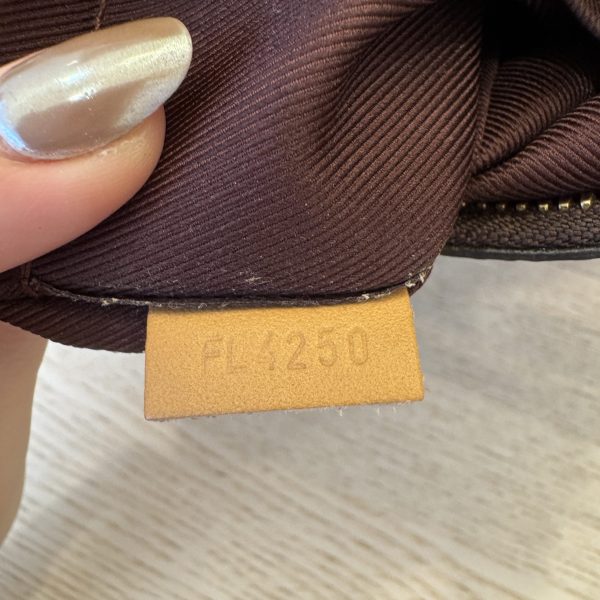 Louis Vuitton Monogram Odeon PM Vachetta
