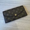 Louis Vuitton Monogram Sarah Wallet