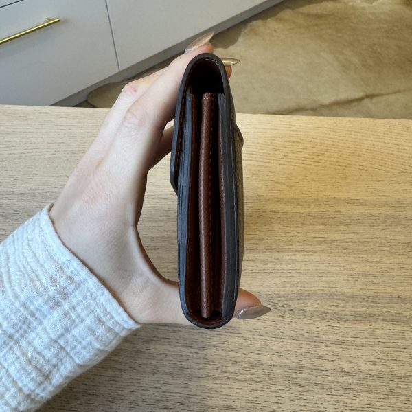 Louis Vuitton Monogram Sarah Wallet