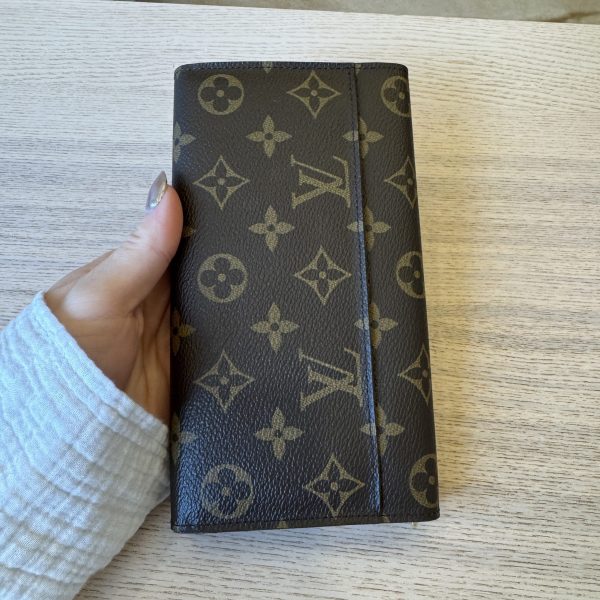 Louis Vuitton Monogram Sarah Wallet