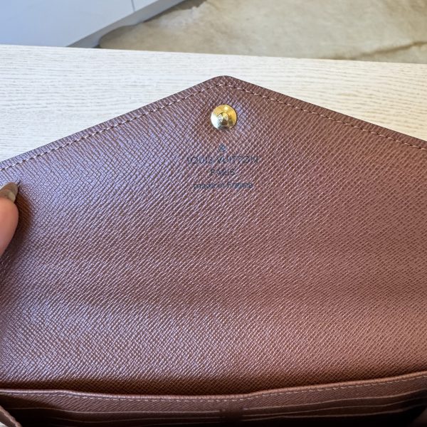 Louis Vuitton Monogram Sarah Wallet