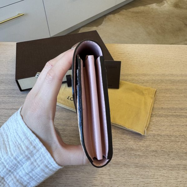 Louis Vuitton Monogram Vernis Sarah Wallet Rose Ballerine