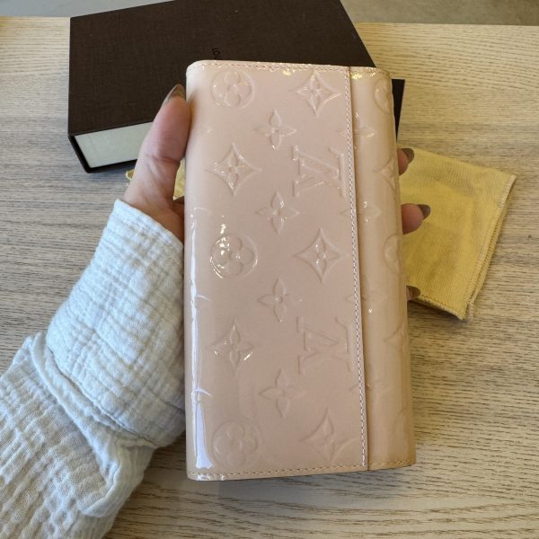 Louis Vuitton Monogram Vernis Sarah Wallet Rose Ballerine