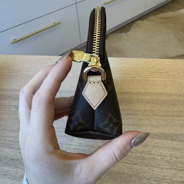 Louis Vuitton Monogram Cosmetic GM