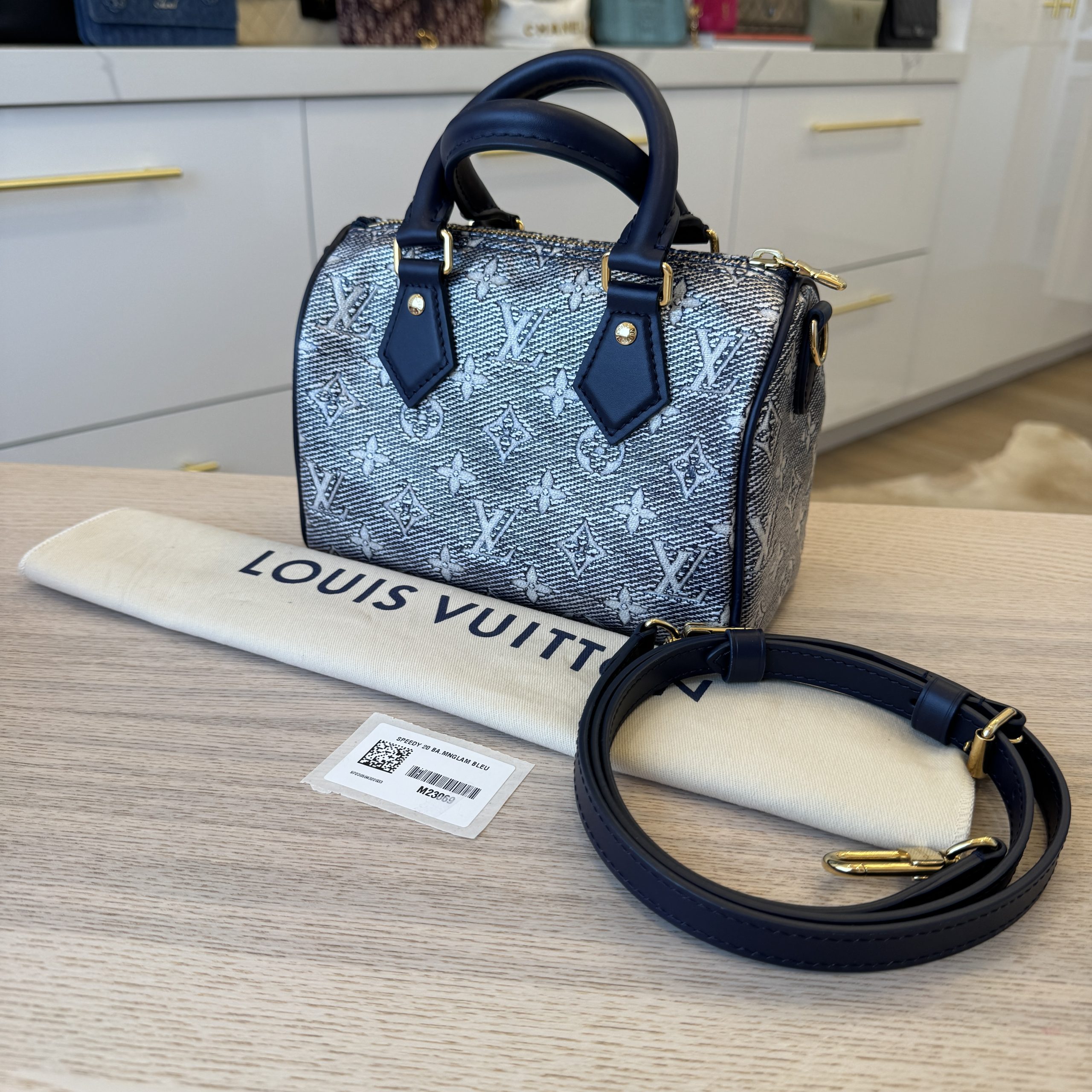 Louis Vuitton Monoglam Speedy Bandouliere 20 Blue