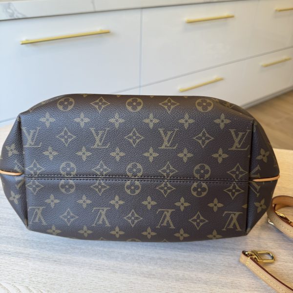 Louis Vuitton Monogram Turenne MM