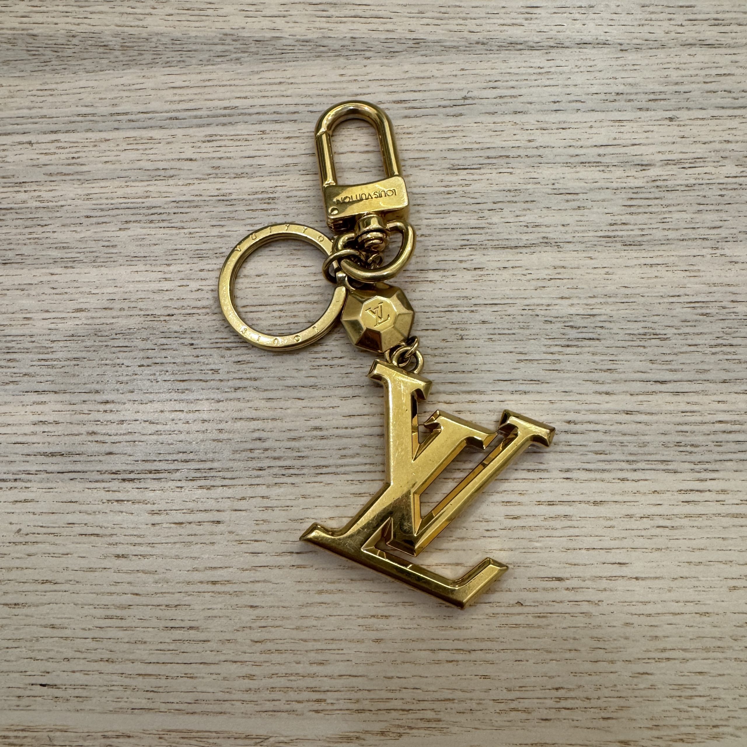 Louis Vuitton Facettes Bag Charm Key Holder Gold