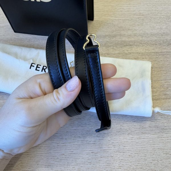 Salvatore Ferragamo Gancini-plaque Leather Minibag Black