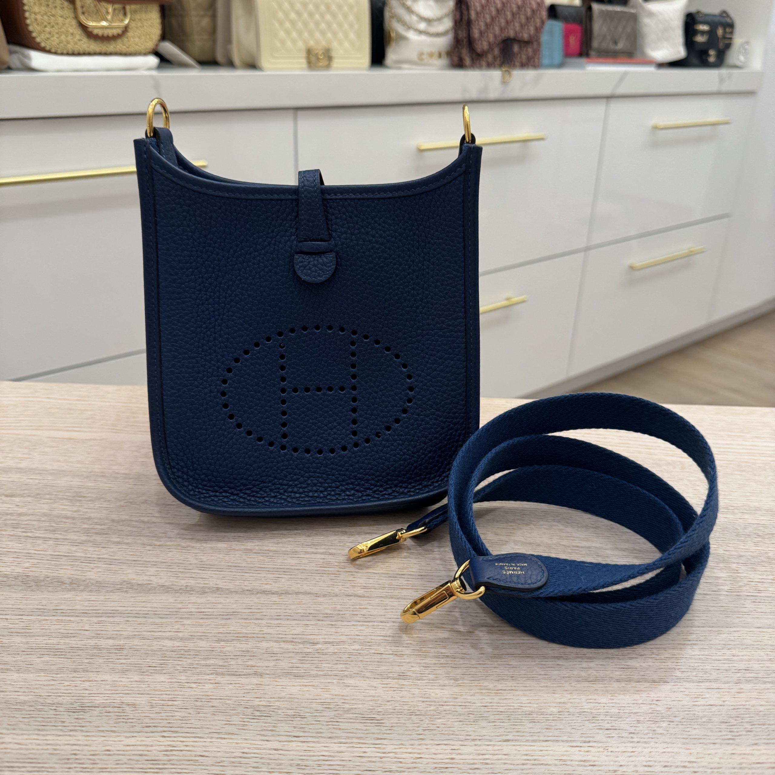 Hermes Taurillion Clemence Evelyne 16 TPM Navy Gold Hardware