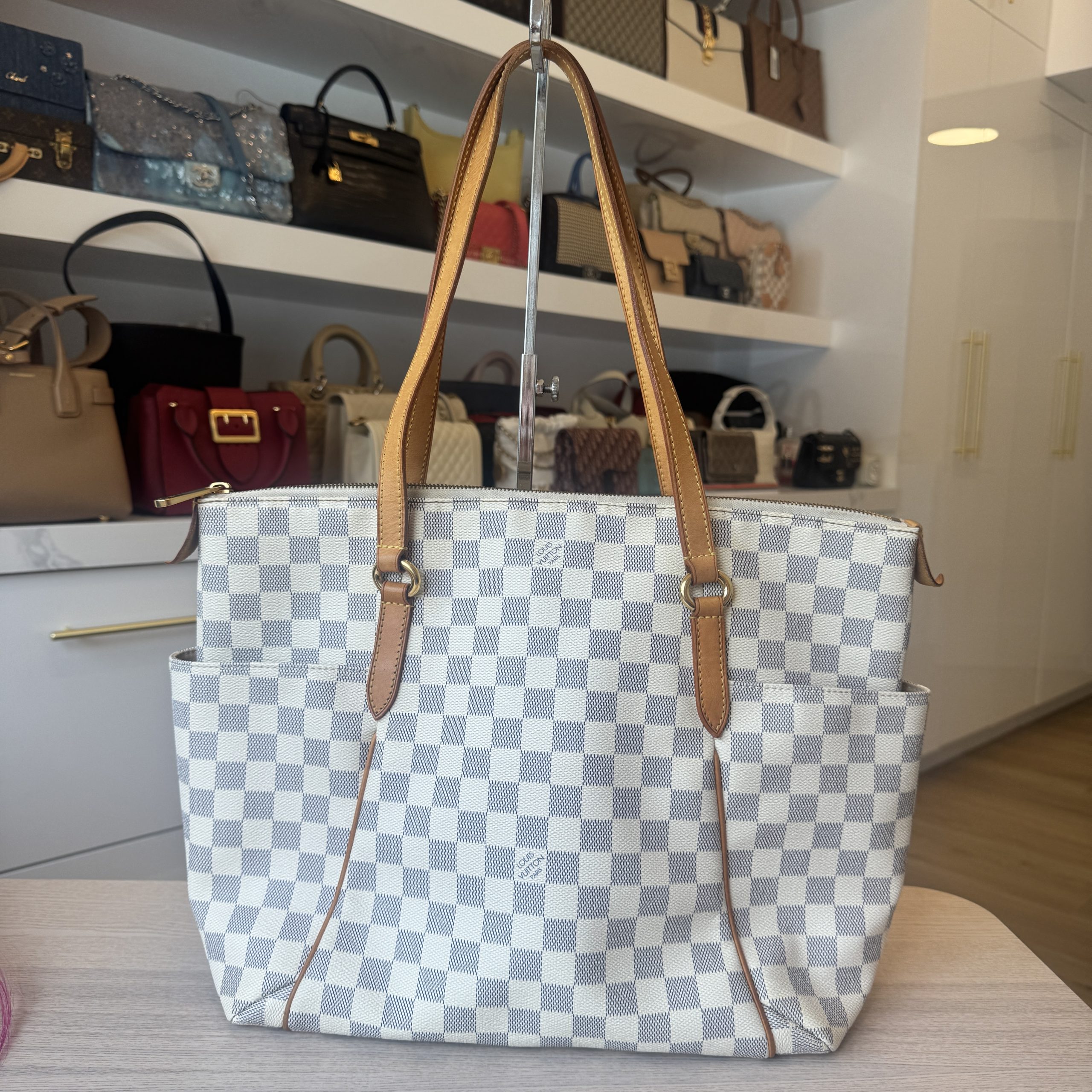 Louis Vuitton Damier Azur Totally MM