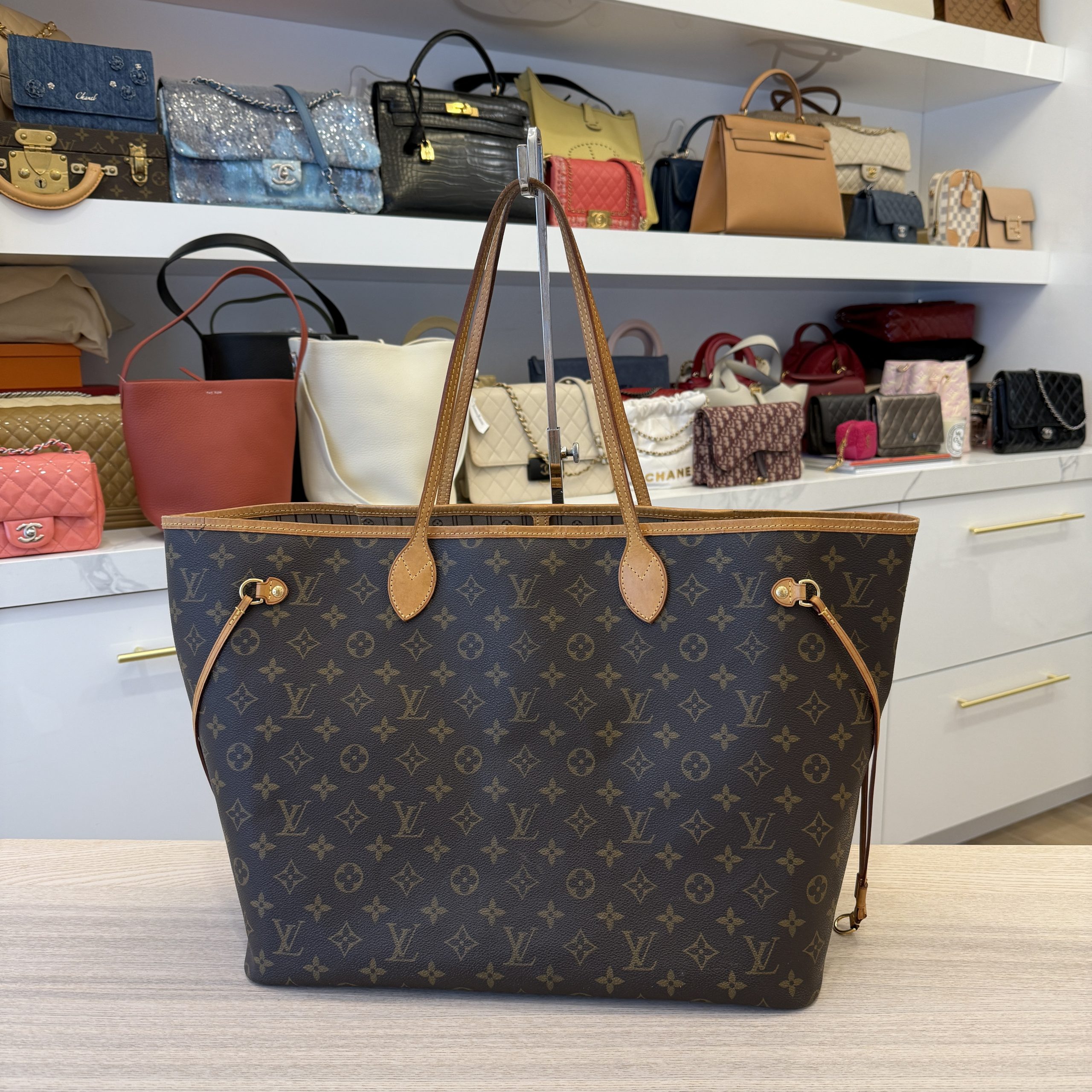 Louis Vuitton Monogram Neverfull GM Beige