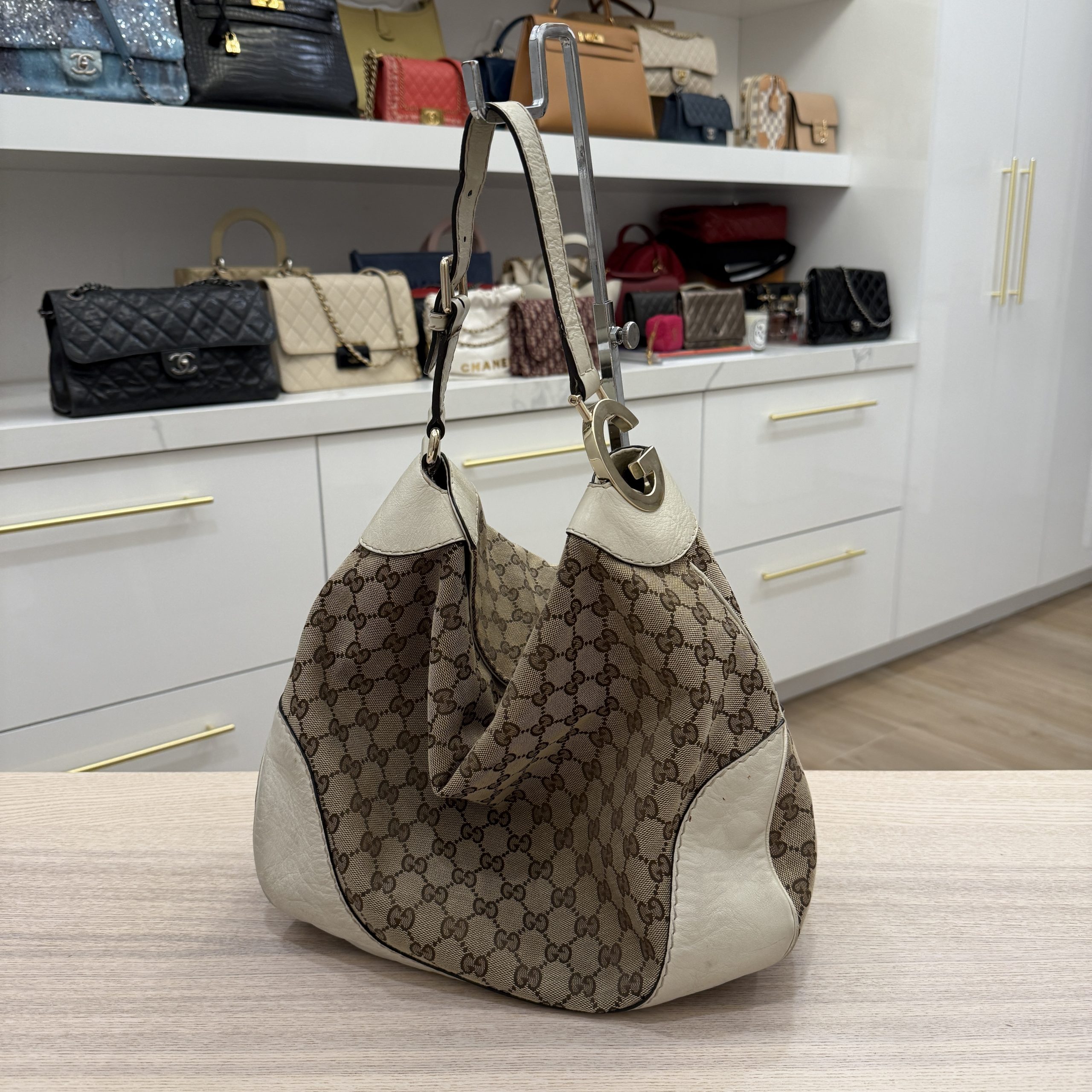 Gucci Monogram Medium Charlotte Hobo Off White