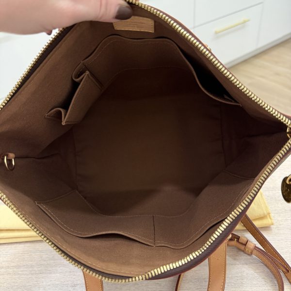 Louis Vuitton Monogram Palermo PM