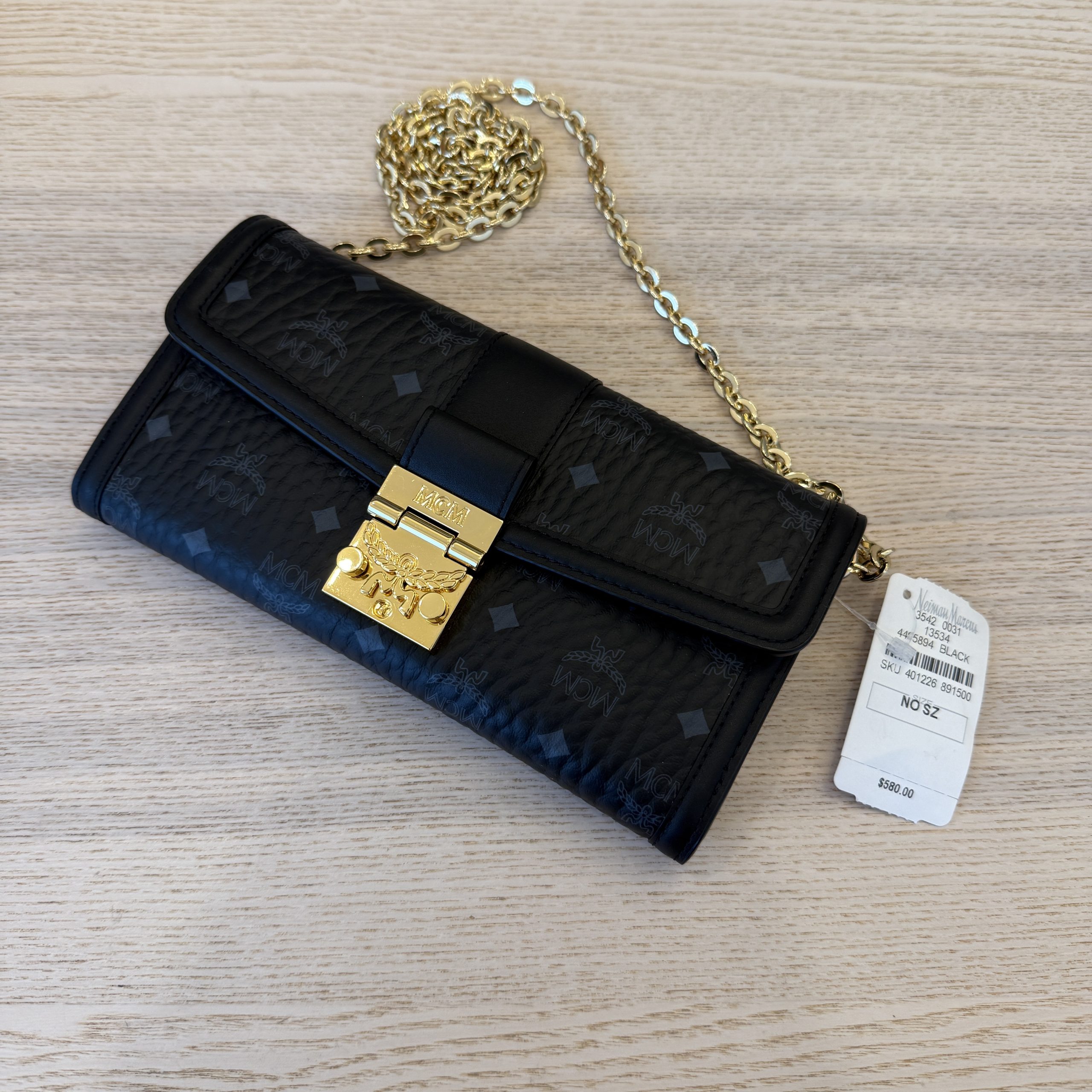 MCM Tracy Crossbody Wallet on Chain in Visetos