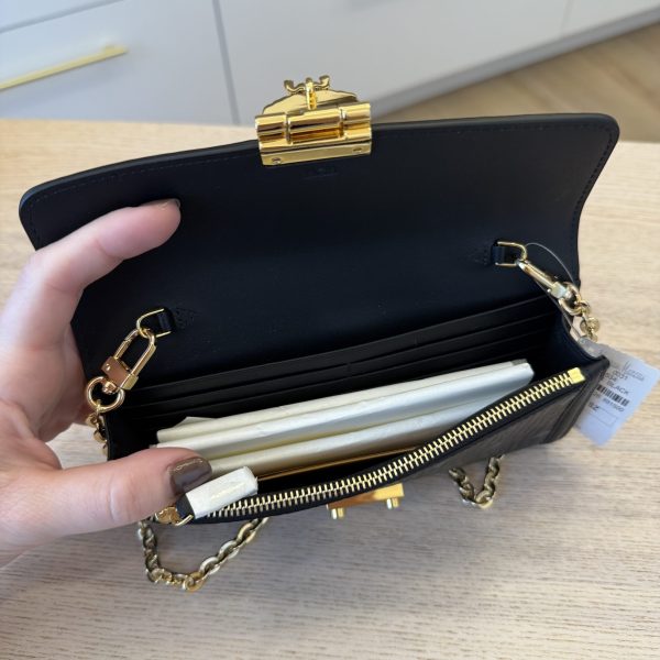 MCM Tracy Crossbody Wallet on Chain in Visetos