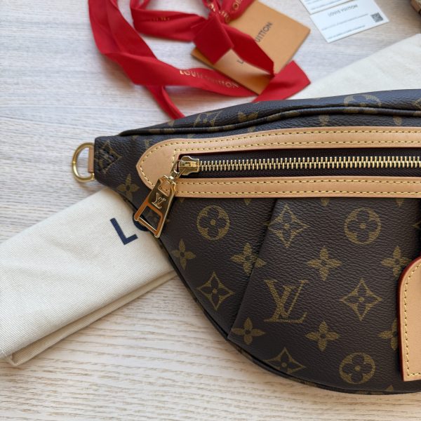 Louis Vuitton Monogram High Rise Bumbag