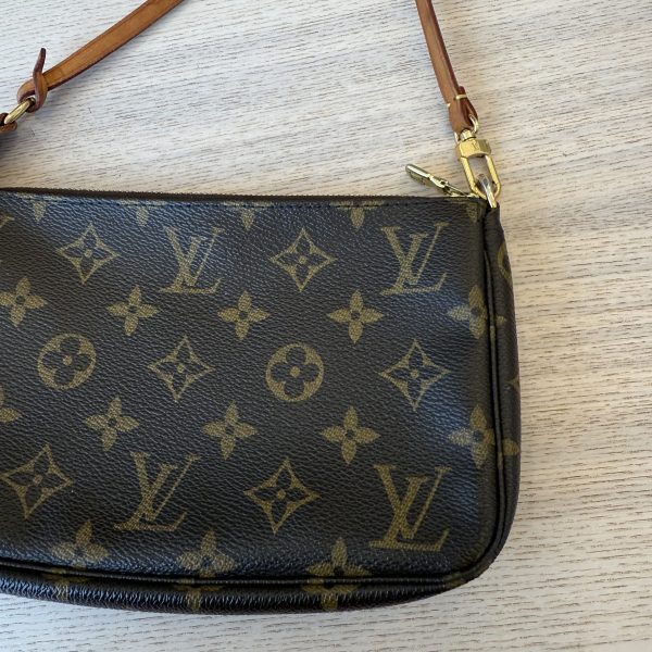 Louis Vuitton Monogram Pochette Accessories