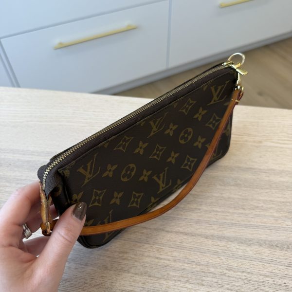 Louis Vuitton Monogram Pochette Accessories