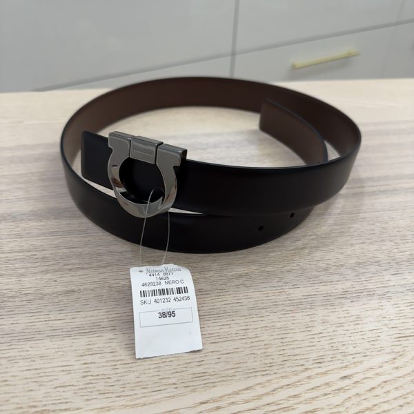 Salvatore Ferragamo Reversible and Adjustable Gancini Belt 38/95 Black and Brown