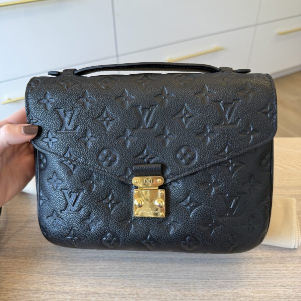 Louis Vuitton Empreinte Pochette Metis Noir