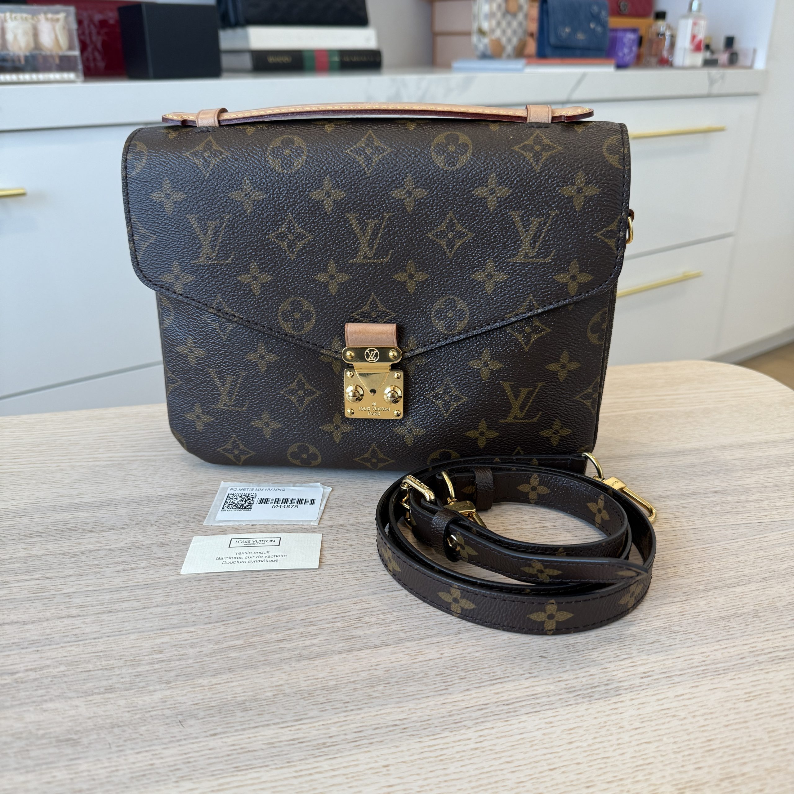 Louis Vuitton Monogram Pochette Metis
