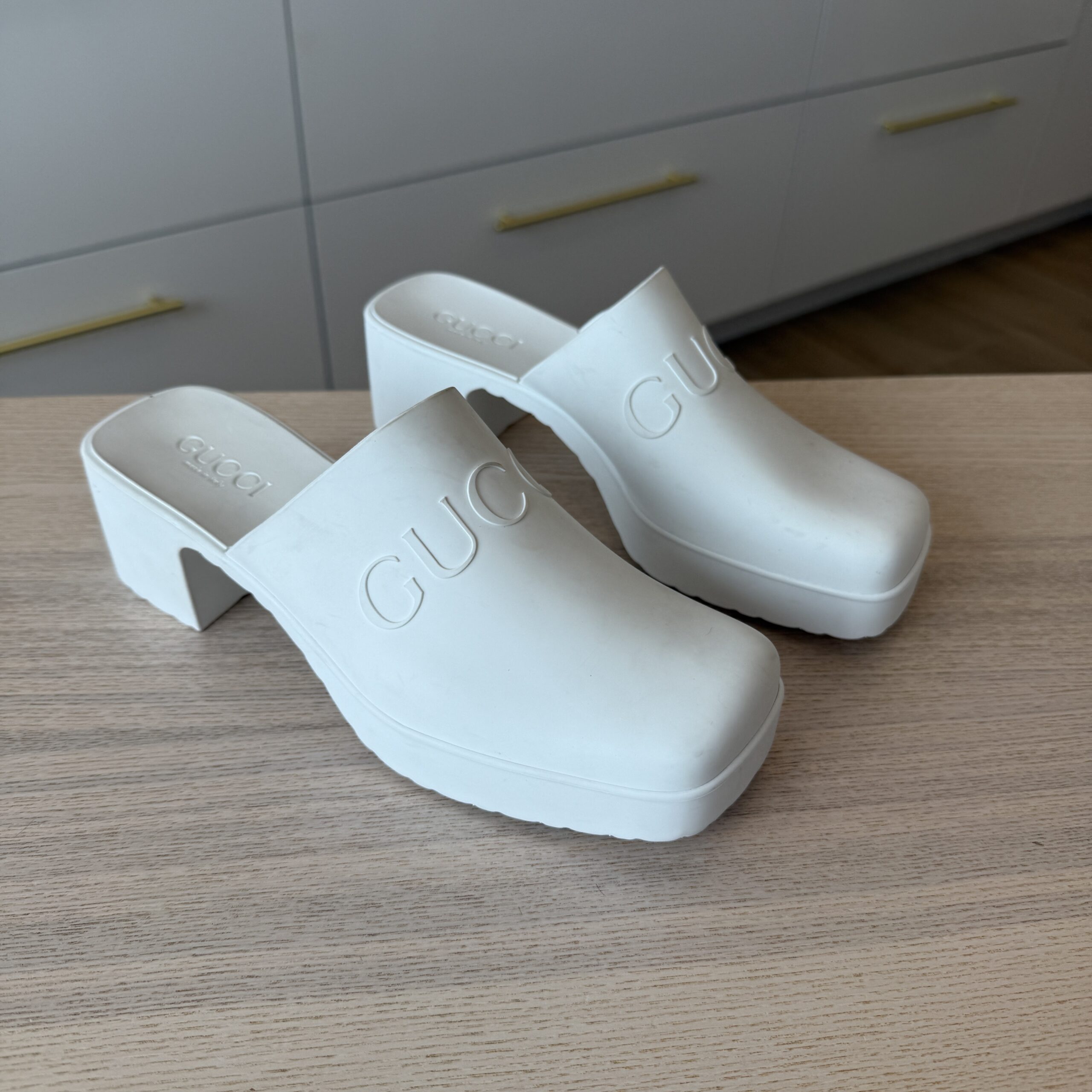 Gucci Women's Slip on Sandal White 39