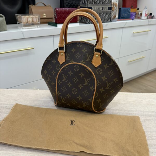 Louis Vuitton Monogram Ellipse PM