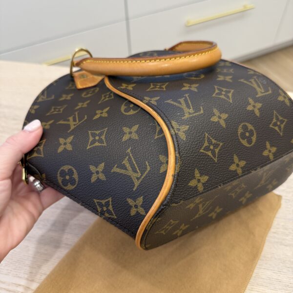 Louis Vuitton Monogram Ellipse PM