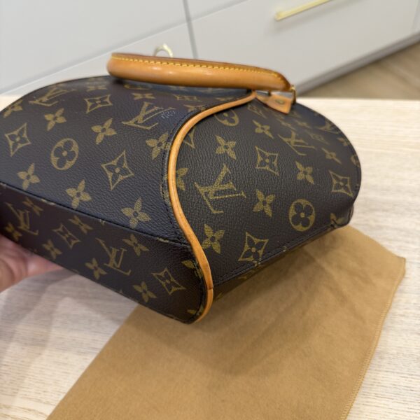 Louis Vuitton Monogram Ellipse PM