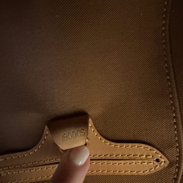 Louis Vuitton Monogram Ellipse PM