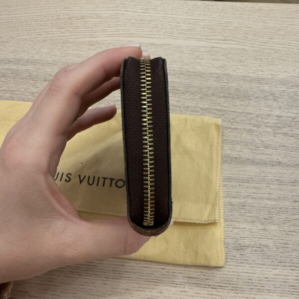 Louis Vuitton Monogram Zippy Coin Purse
