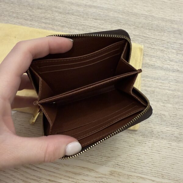 Louis Vuitton Monogram Zippy Coin Purse