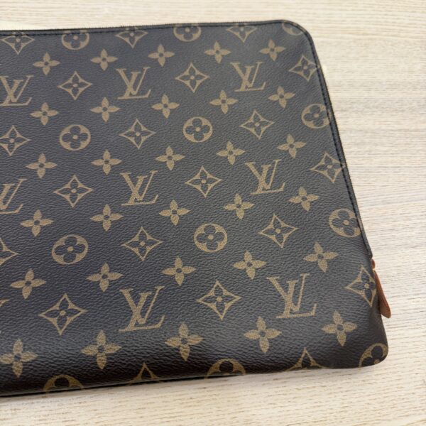 Louis Vuitton Monogram Etui Voyage MM Pouch