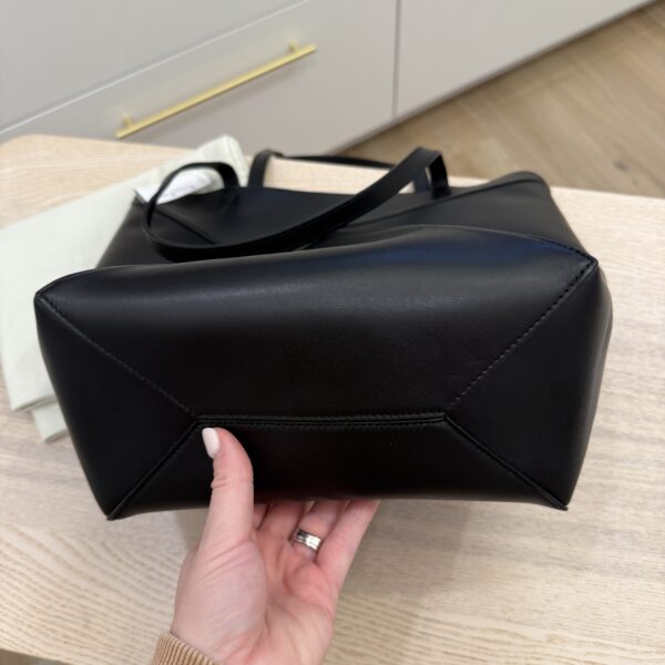 Loewe Medium Puzzle Fold Tote in Shiny Calfskin Black