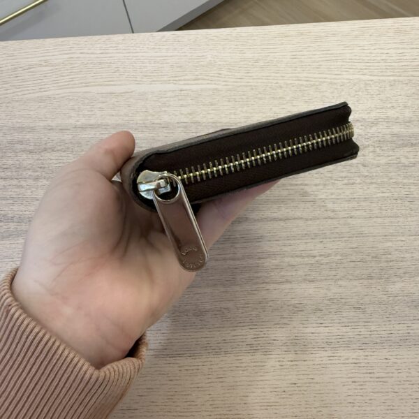 Louis Vuitton Monogram Zippy Wallet