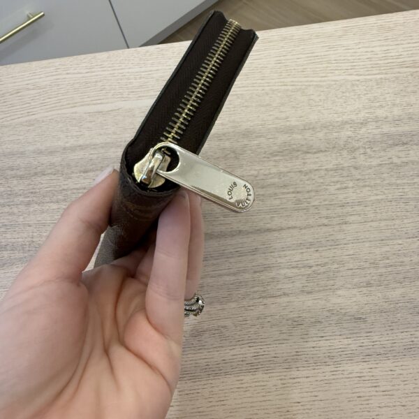 Louis Vuitton Monogram Zippy Wallet