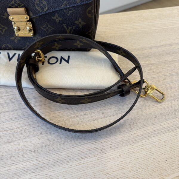 Louis Vuitton Monogram Pochette Metis