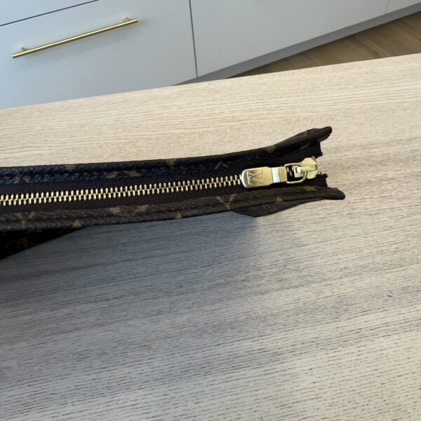 Louis Vuitton Monogram Toiletry 26