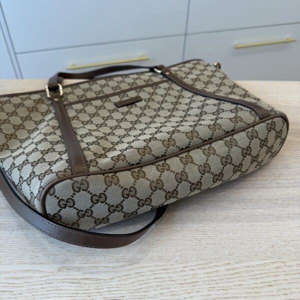 Gucci GG Supreme Monogram Medium Joy Tote Brown
