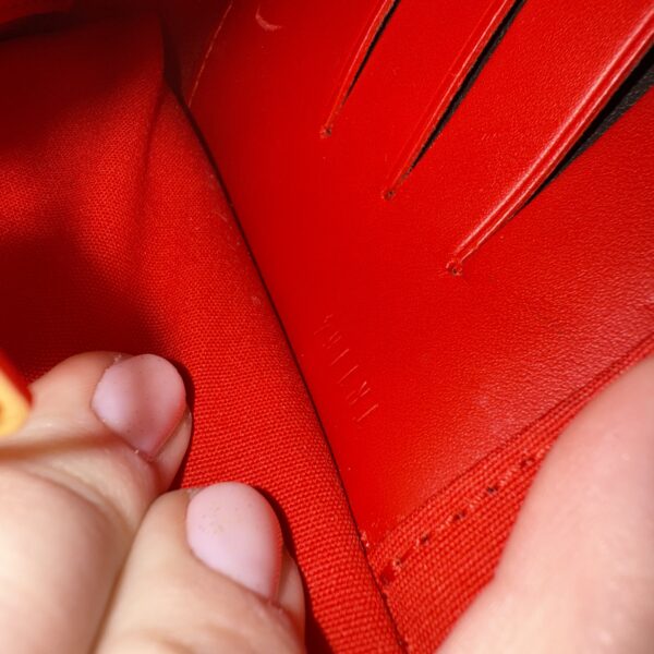 Louis Vuitton Louise Clutch Patent Long Red