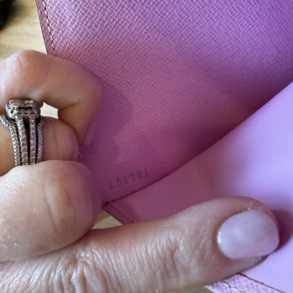 Louis Vuitton Monogram Multicolor Joey Wallet White