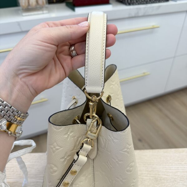Louis Vuitton Empreinte Neonoe MM Cream