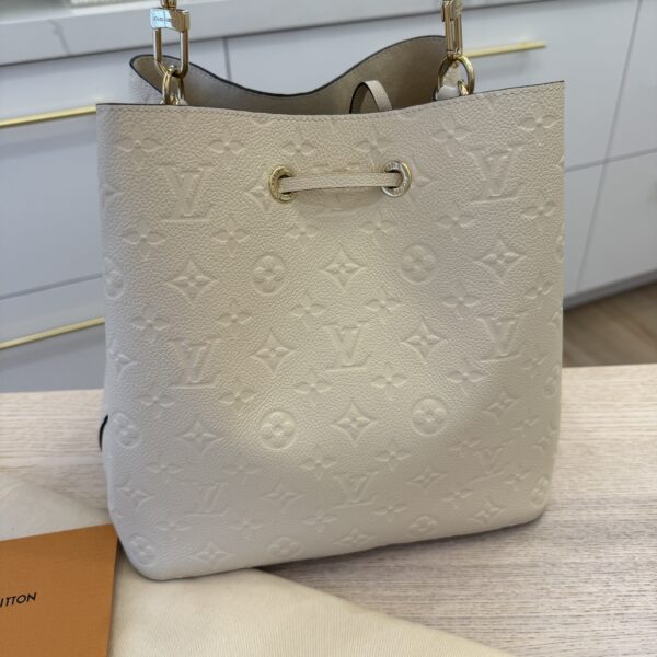 Louis Vuitton Empreinte Neonoe MM Cream