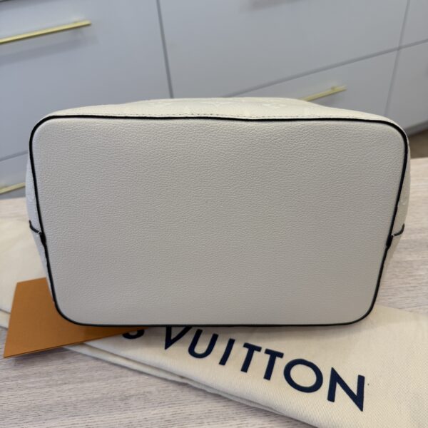 Louis Vuitton Empreinte Neonoe MM Cream