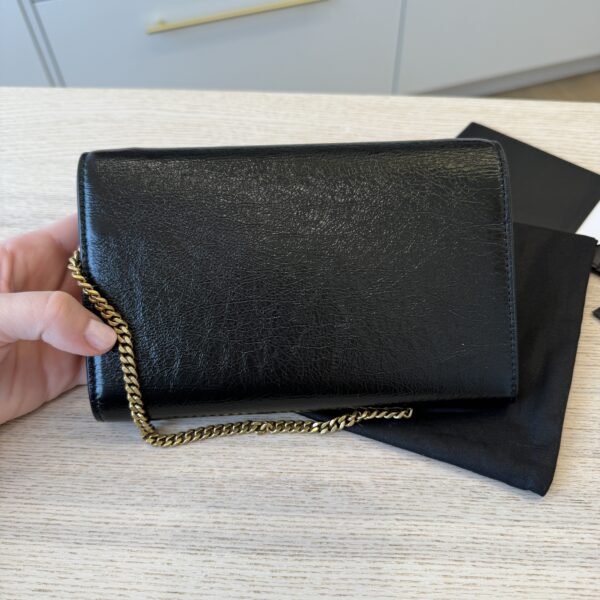 Saint Laurent Grain De Poudre Uptown Chain Wallet Dark Black & Gold Hardware