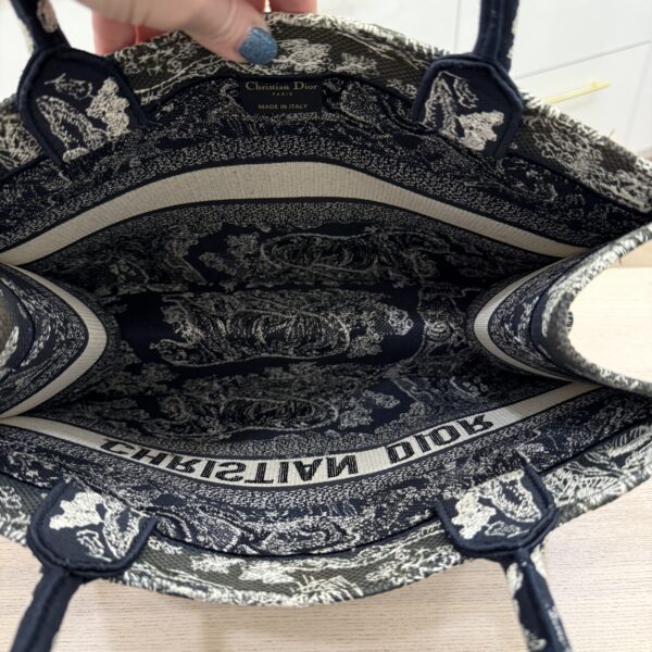 Christian Dior Canvas Embroidered Small Dioriviera Toile De Jouy Book Tote Blue