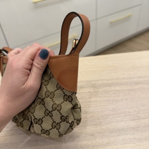 Gucci GG Canvas Monogram Pochette Pink