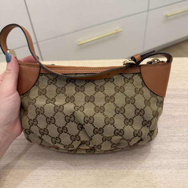Gucci GG Canvas Monogram Pochette Pink