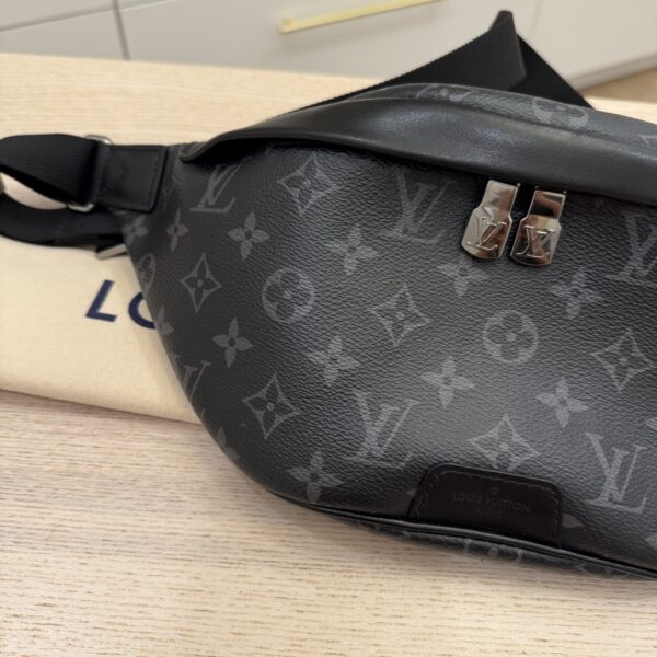 Louis Vuitton Monogram Eclipse Discovery Bumbag PM